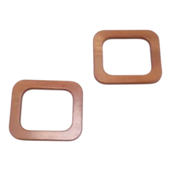 זוג ידיות עץ מרובעות בצבע מייפל